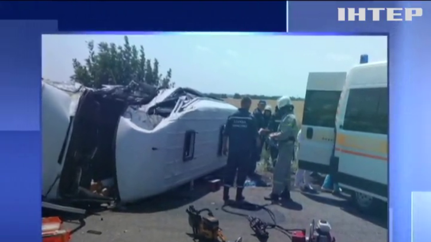 Під Миколаєвом у масштабній ДТП постраждали люди