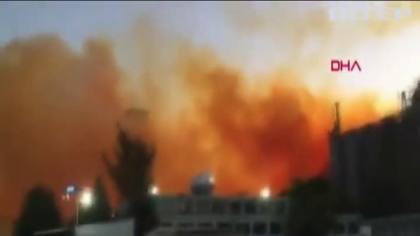 На хімічному заводі у Туреччині пролунав вибух (відео)