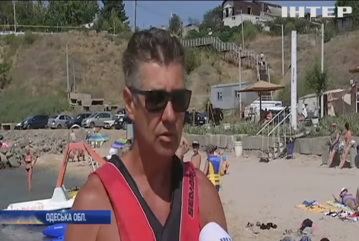 Жителі Крижанівки відновили пляж на Чорноморському узбережжі