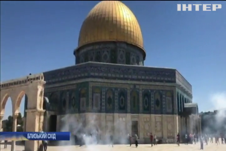 Сутички у Єрусалимі: мусульмани, юдеї та поліція влаштували бійку на Храмовій горі