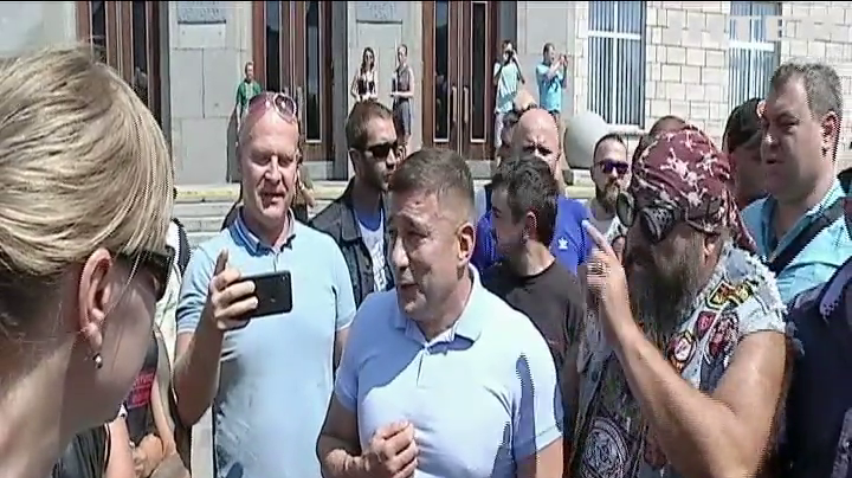 Байкери вимагають відремонтувати "дорогу смерті" у Черкасах