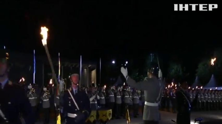 У Німеччині влаштували урочистості на честь колишньої голови Міноборони Урсули фон дер Ляєн