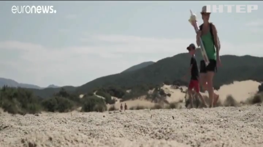 Туристам на Сардинії загрожує в'язниця за крадіжку піску