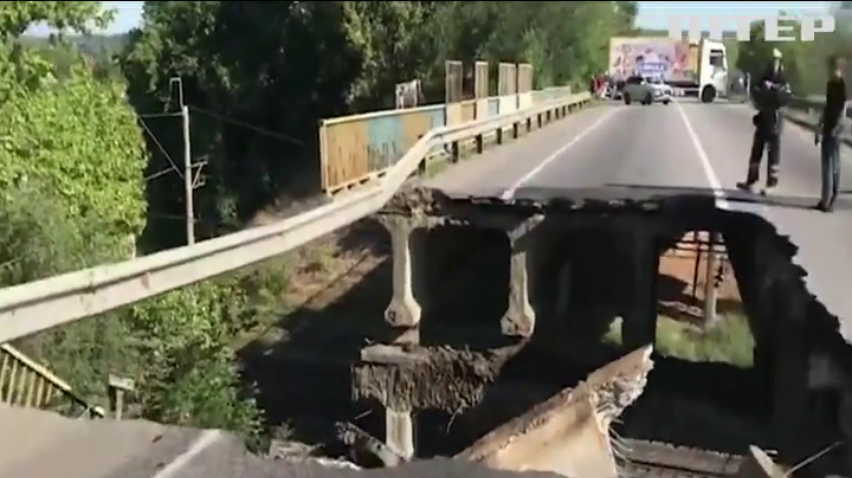 Поліція Харкова порушила кримінальне провадження через обвал мосту
