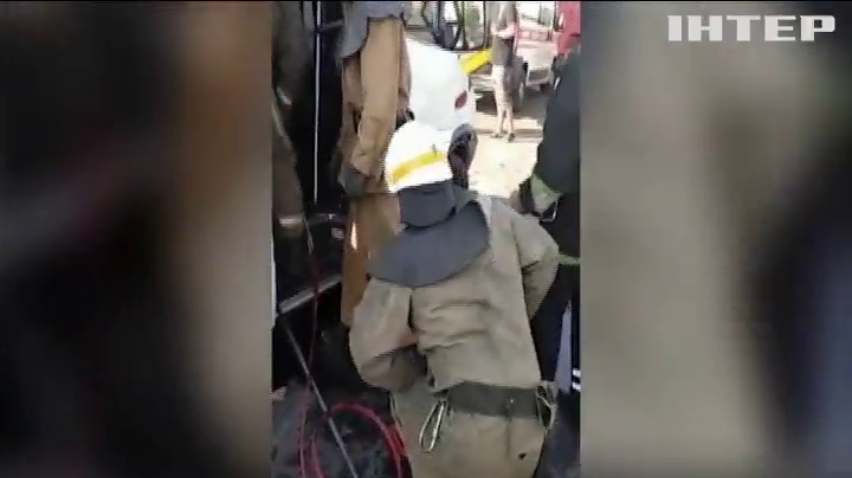 На Дніпропетровщині маршрутка з пасажирами протаранила вантажівку