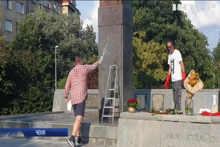 Пам'ятник маршалу Конєву у Празі повернуть до Росії