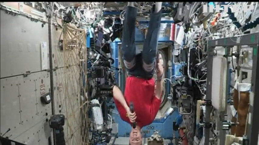 Бред Пітт поспілкувався з астронавтом на борту Міжнародної космічної станції