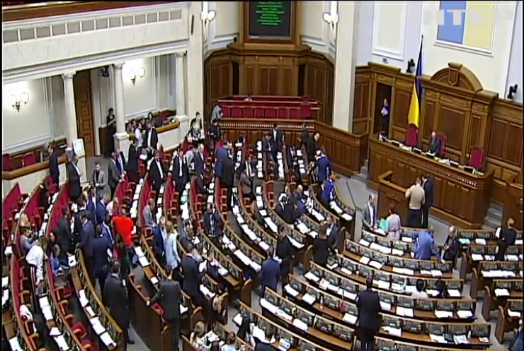 Політичний тиск: Нацрада з питань телебачення та радіомовлення позбавила телеканал "112-Україна" ліцензії на цифрове мовлення
