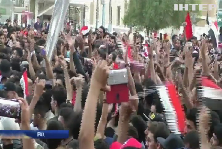 В Багдаді запровадили комендантську годину через масові протести