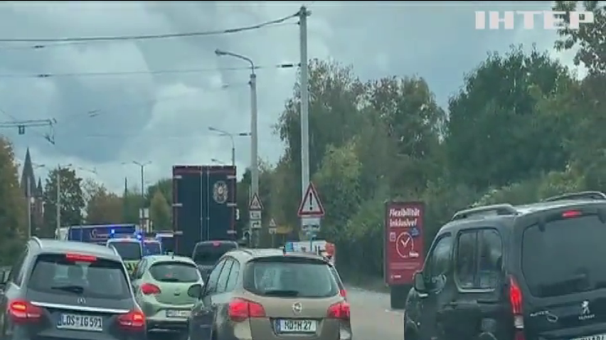 У Німецькому місті Галле екстриміст влаштував напад на синагогу та відкрив вогонь