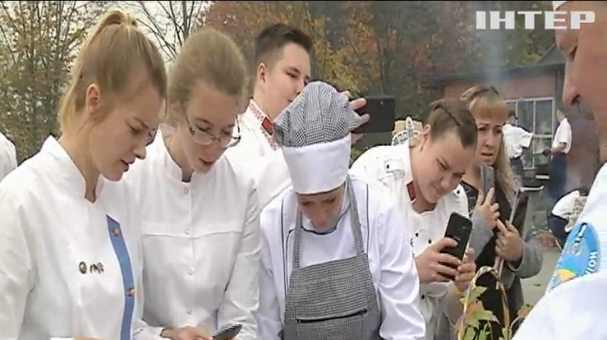 Змагання старовинних рецептів: на Буковині провели міжнародний кулінарний фестиваль