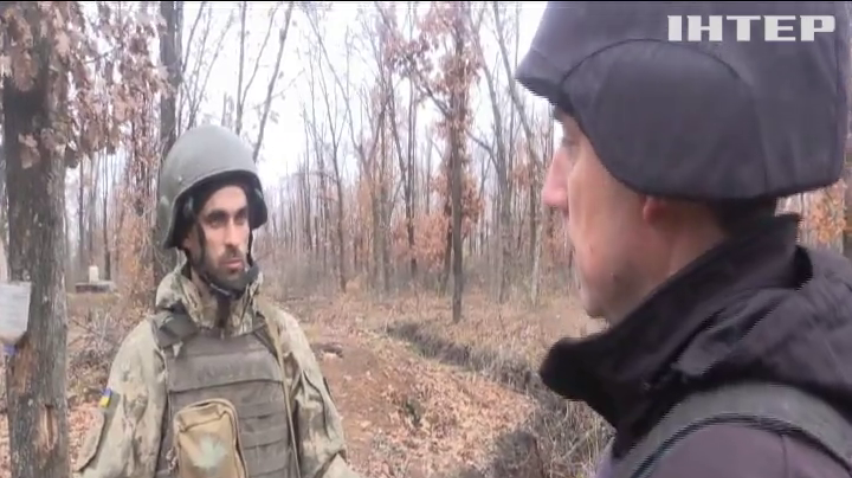 На Сході зазнали поранень четверо українських військових
