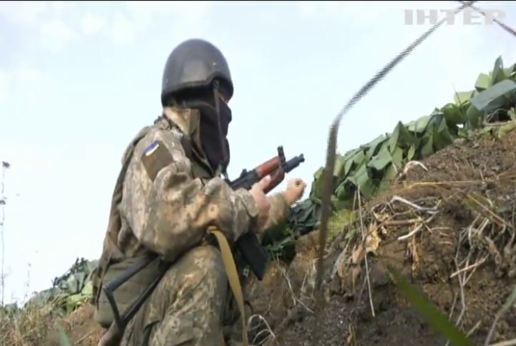У районі Золотого лунають ворожі обстріли