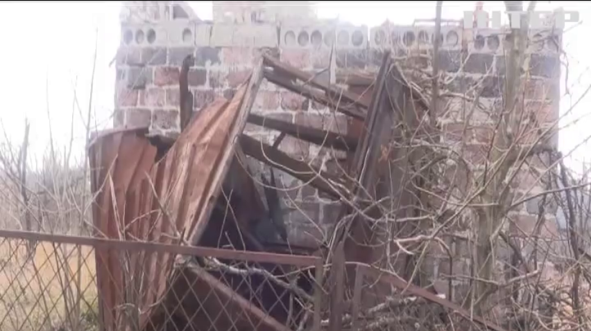 Біля Кам'янки снаряд знищив двоповерховий будинок