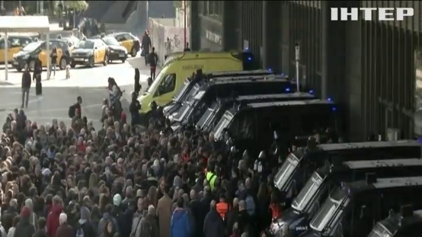 Прихильники незалежності Каталонії пригрозили місту транспортною блокадою