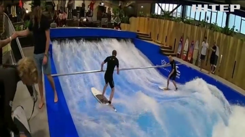У Берліні відкрили штучний басейн для серферів