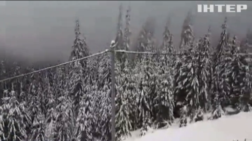 На заході України у перші дні зими випав сніг