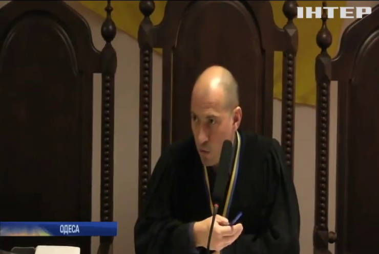 В Одесі відправили під домашній арешт директора коледжу, що горів