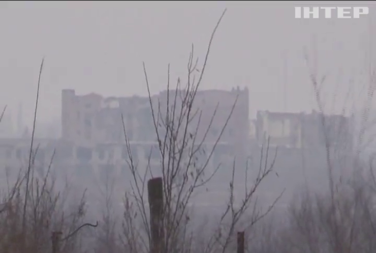 На Донбасі фіксують обстріли з боку бойовиків