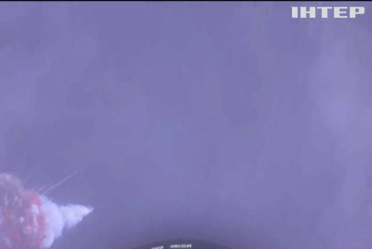 SpaceX випробувала порятунок екіпажу з Crew Dragon