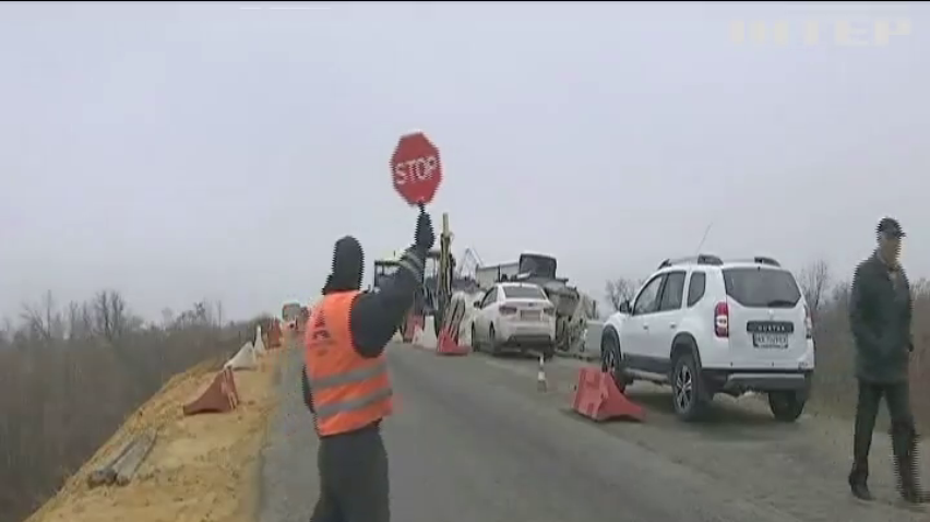 У Кабміні "оголосили війну" поганим дорогам в Україні