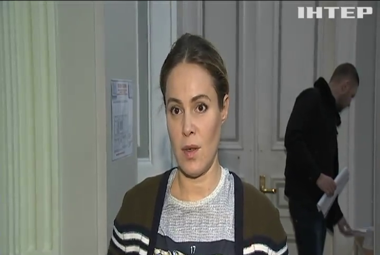 Наталія Королевська закликала державу погасити українцям борги по зарплатам