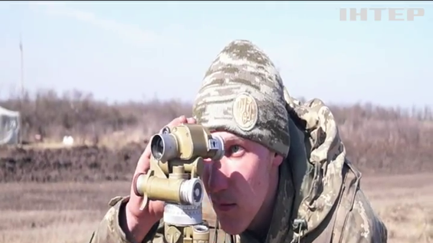 Біля Маріуполя пройшли навчання із застосуванням артилерії та ракетної зброї