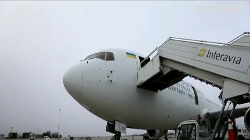 Українцям заборонили виїжджати з країни з туристичною метою