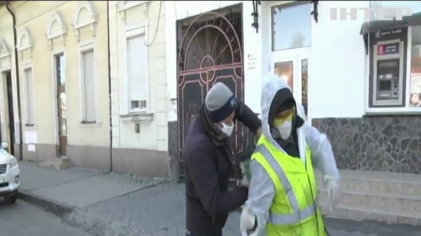 У містах України дезінфікуватимуть під'їзди, тротуари, зупинки транспорту й проїжджу частину