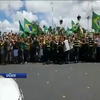 Бразильський президент вийшов на мітинг проти карантину