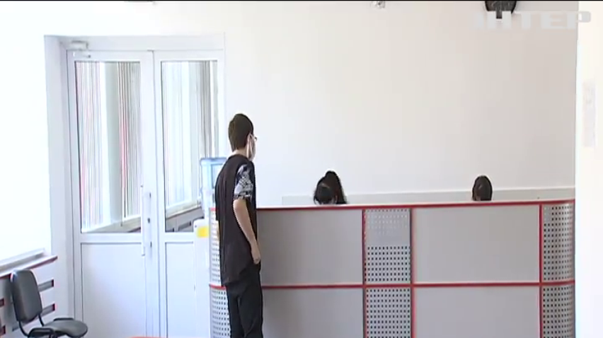 В лікарнях України катастрофічно бракує запасів донорської крові