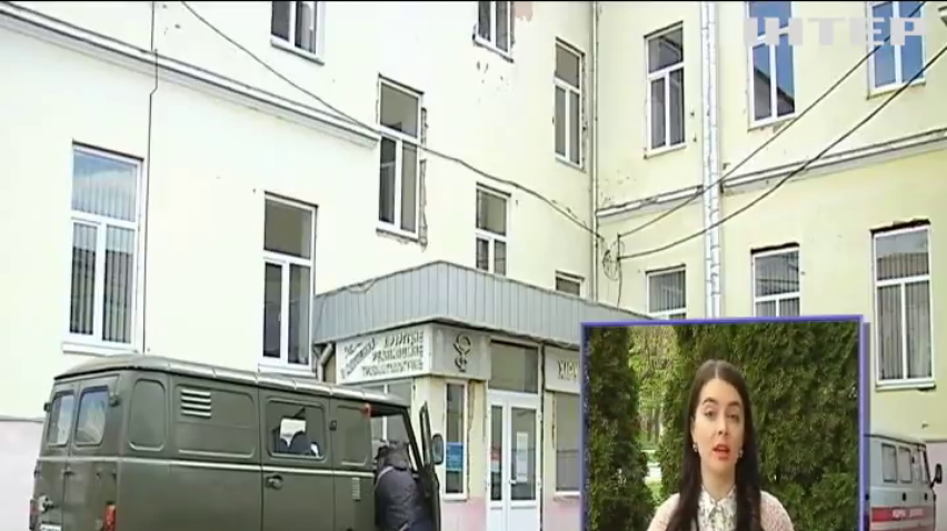 На Буковині медики намагаються врятувати життя хворій на коронавірус 5-річній дівчинці