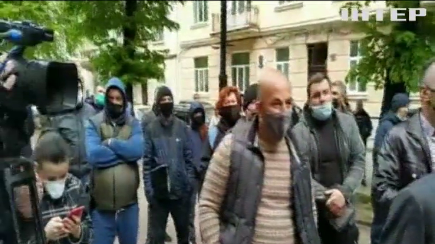 Підприємці Чернівців вимагають дозволити роботу ринків