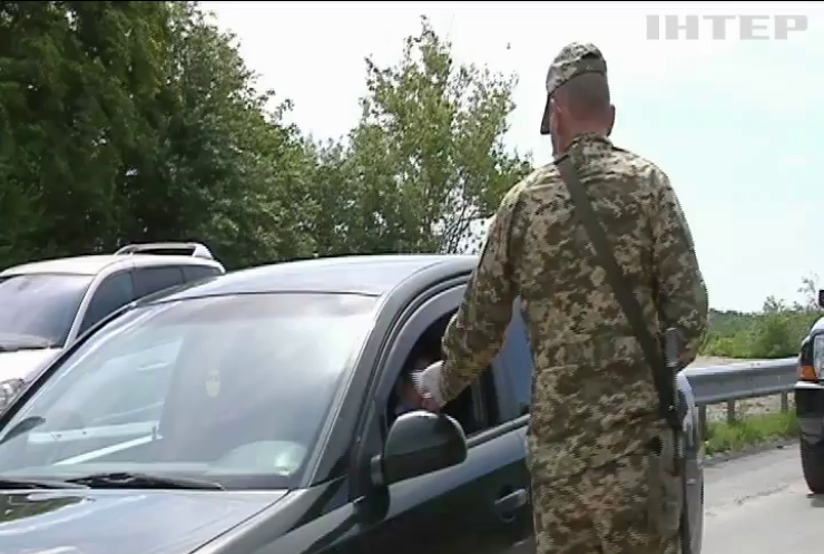 Пункти пропуску на українському кордоні відновили свою роботу