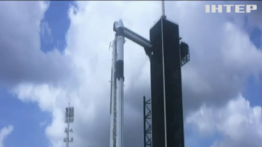 SpaceX готуються вдруге запустити у космос корабель Crew Dragon