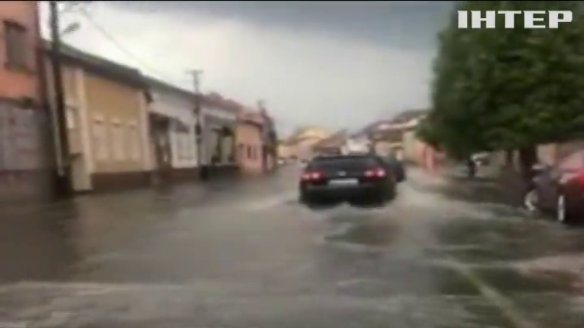 Мукачево затопило сильною зливою