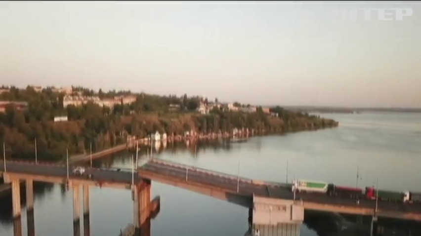 Інгульський міст у Миколаєві "втомився" і розвівся
