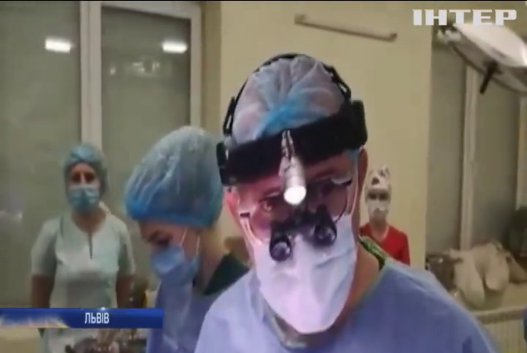 Пересадка органів в Україні: львівські медики вперше провели трансплантацію серця