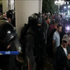 У Белграді невдоволені карантином протестувальники штурмували парламент