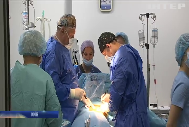 Хірурги інституту Шалімова провели унікальні операції з пересадки органів