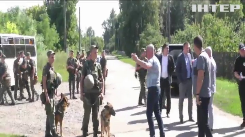 Захоплення заручників: на Полтавщині продовжують розшук злочинця