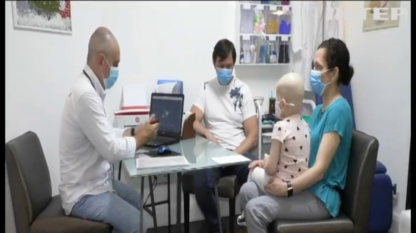 Історія боротьби за життя: чотирирічна Єва потребує термінової допомоги