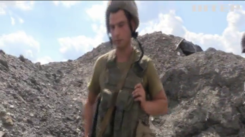 На Донбасі двоє військових підірвалися на вибуховому пристрої