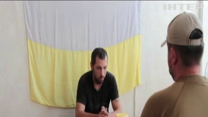 Біглий снайпер бойовиків розповів про загороджувальні загони на Донбасі