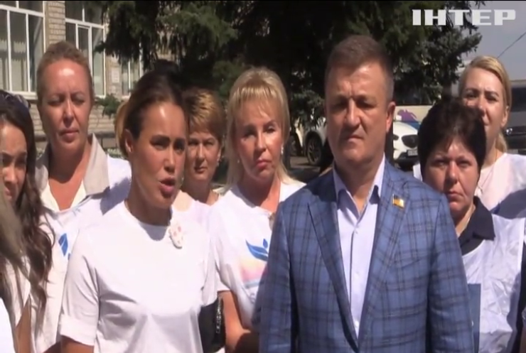 Боротьба за право голосу: Наталія Королевська засудила скасування місцевих виборів на Донбасі