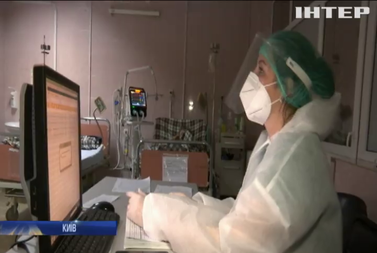 Коронавірус б'є рекорди: лікарні Києва переповнені хворими 