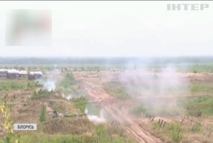 У Білорусі перевели у вищу бойову готовність резерв танків та артбази 