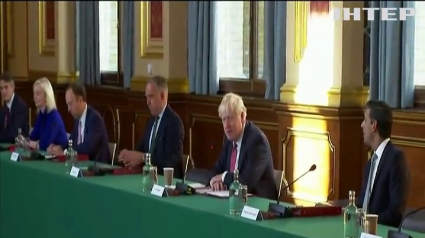 Лондон залякує Брюссель зривом угоди про Brexit
