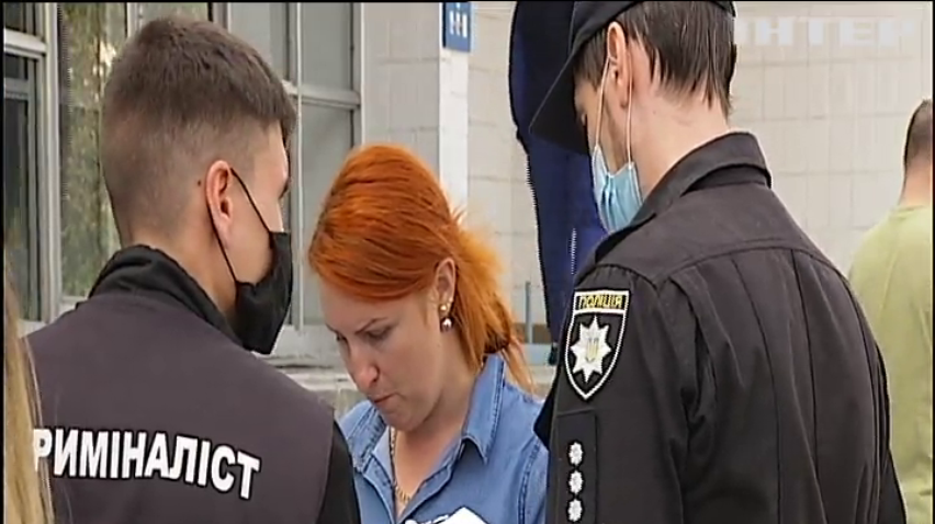 У Києві поліція побилася зі студентами та викладачами Олімпійського коледжу