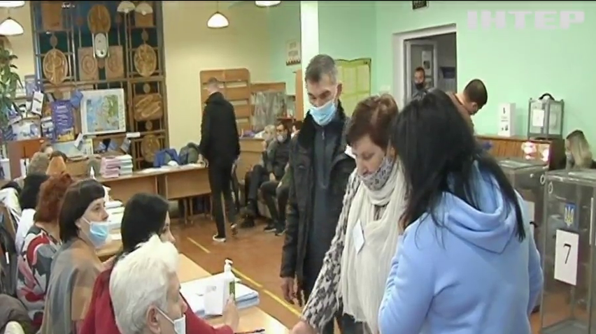 Місцеві вибори в Україні: кількість порушень зростає